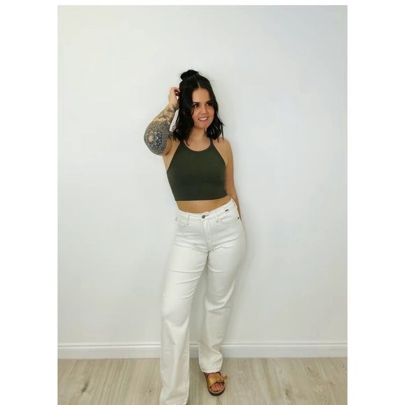 Judy Blue straight leg off-white with khaki stitching with light distressing - Picture 7 of 7